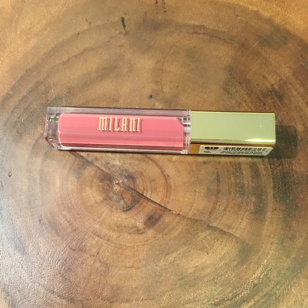 Milani Amore Lip Creme in color 11 Precious