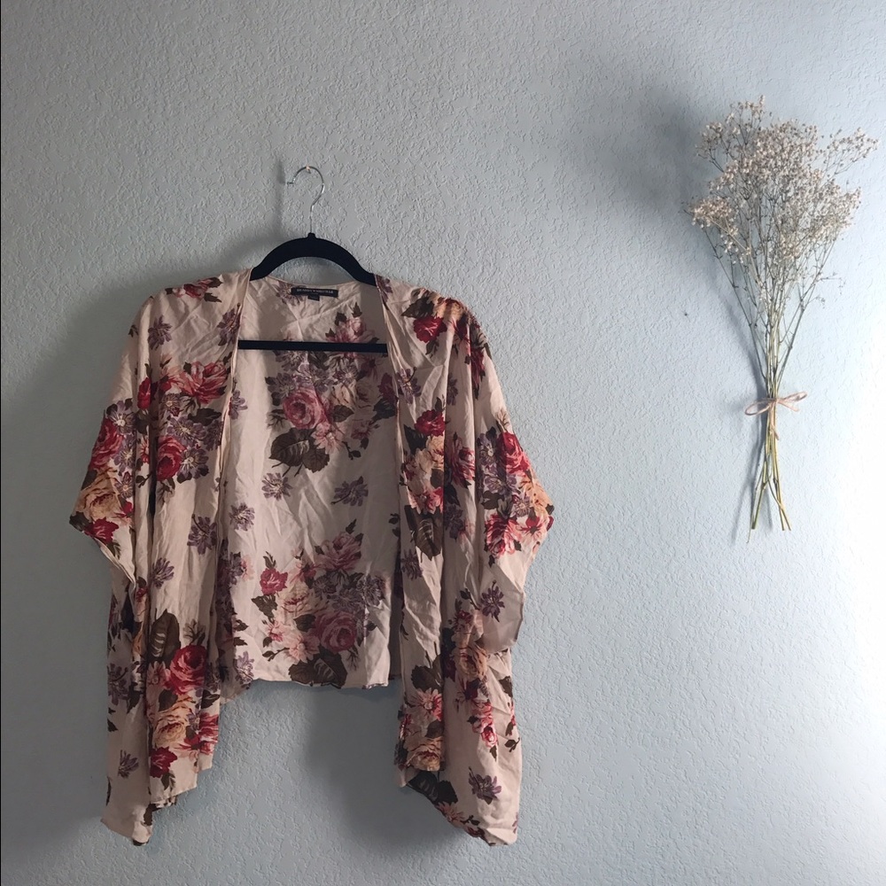 Brandy Melville kimono NWOT