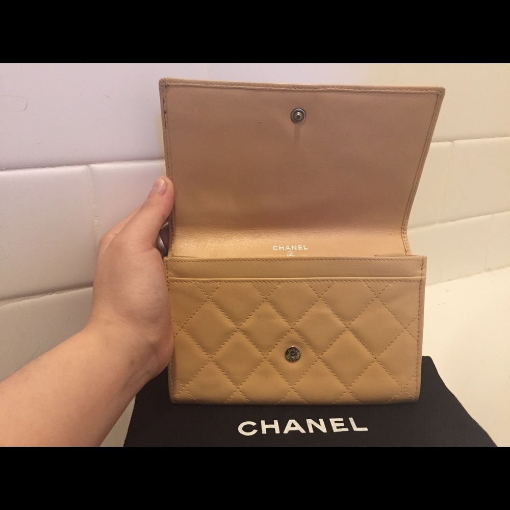 Authetic Chanel beige Cambon wallet - Picture 5 of 7