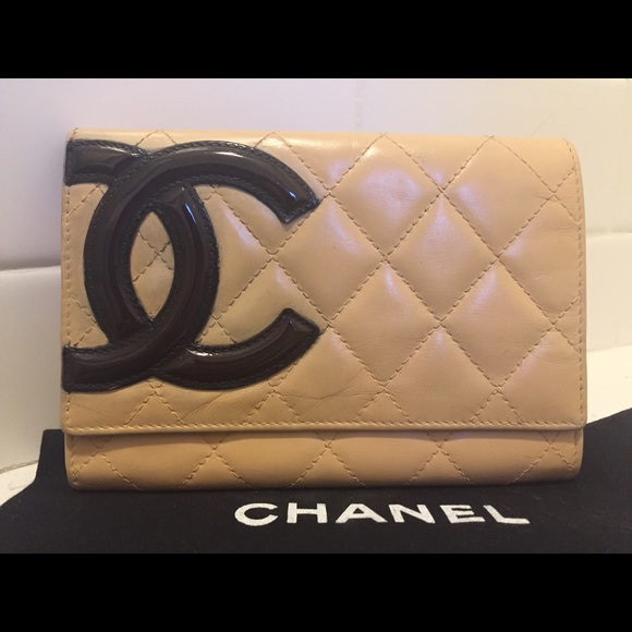 CHANEL Handbags - Authetic Chanel beige Cambon wallet