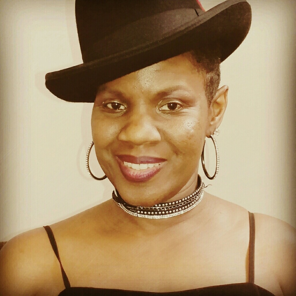 Meet your Posher, Valerie