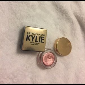 Kylie Birthday edition Shadow