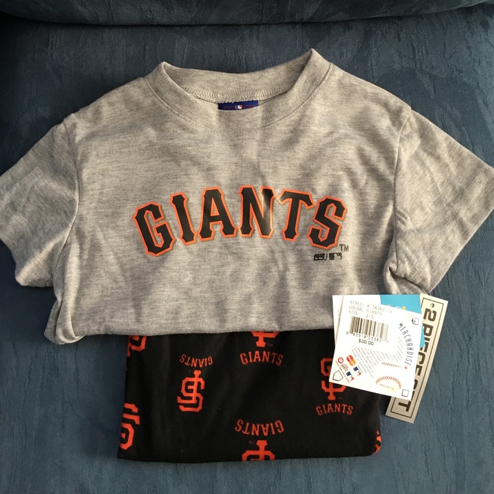 Giants loungewear