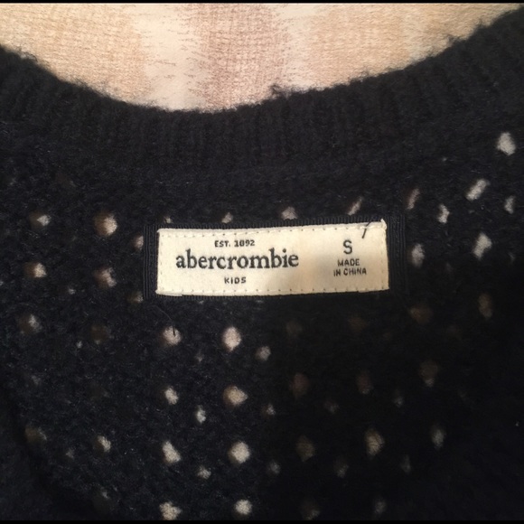 Abercrombie kids navy sweater size S open knit - Picture 2 of 4