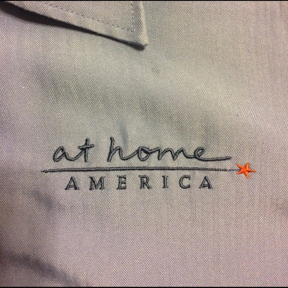 Short sleeve button down shirt, BNWOT, size 10/12 - Picture 3 of 3