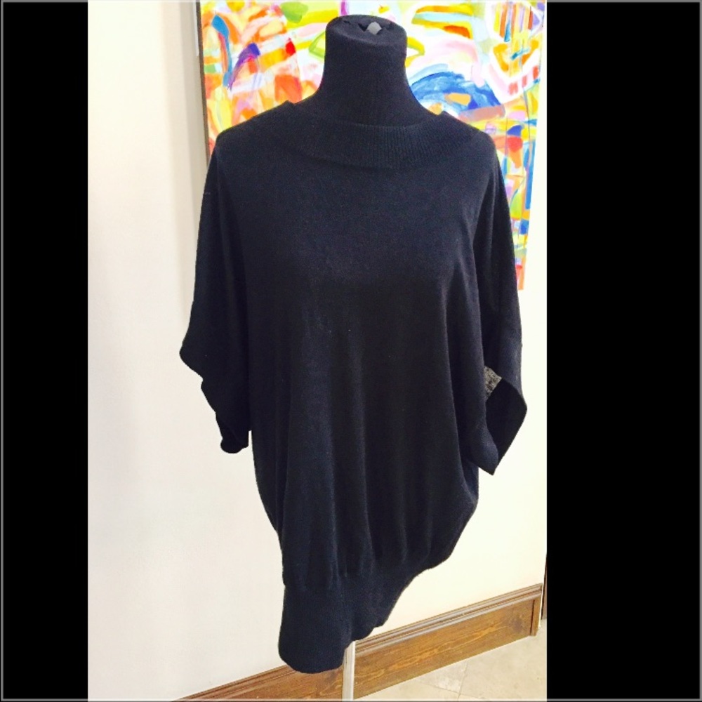 Long batwing sleeve sweater