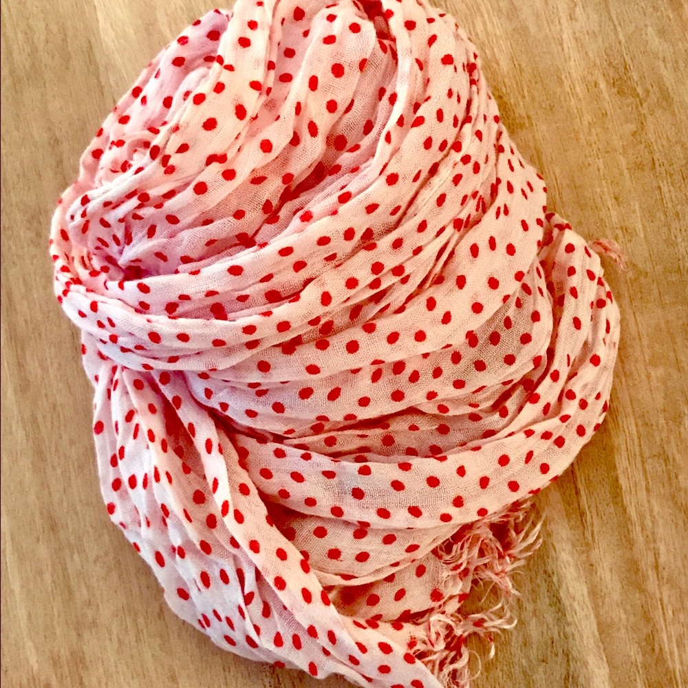 White and red polka dot scarf