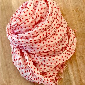 White and red polka dot scarf