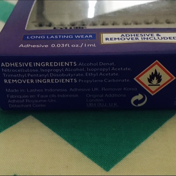 Vegas Nay Lashes - Picture 3 of 3