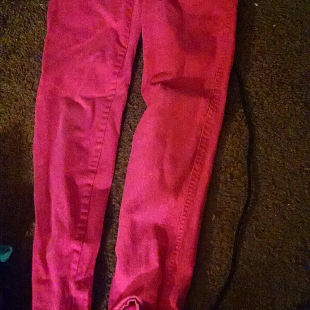 Pink skinny jeans