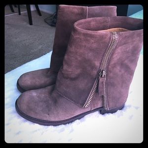 Nine West Brown booties Size 9