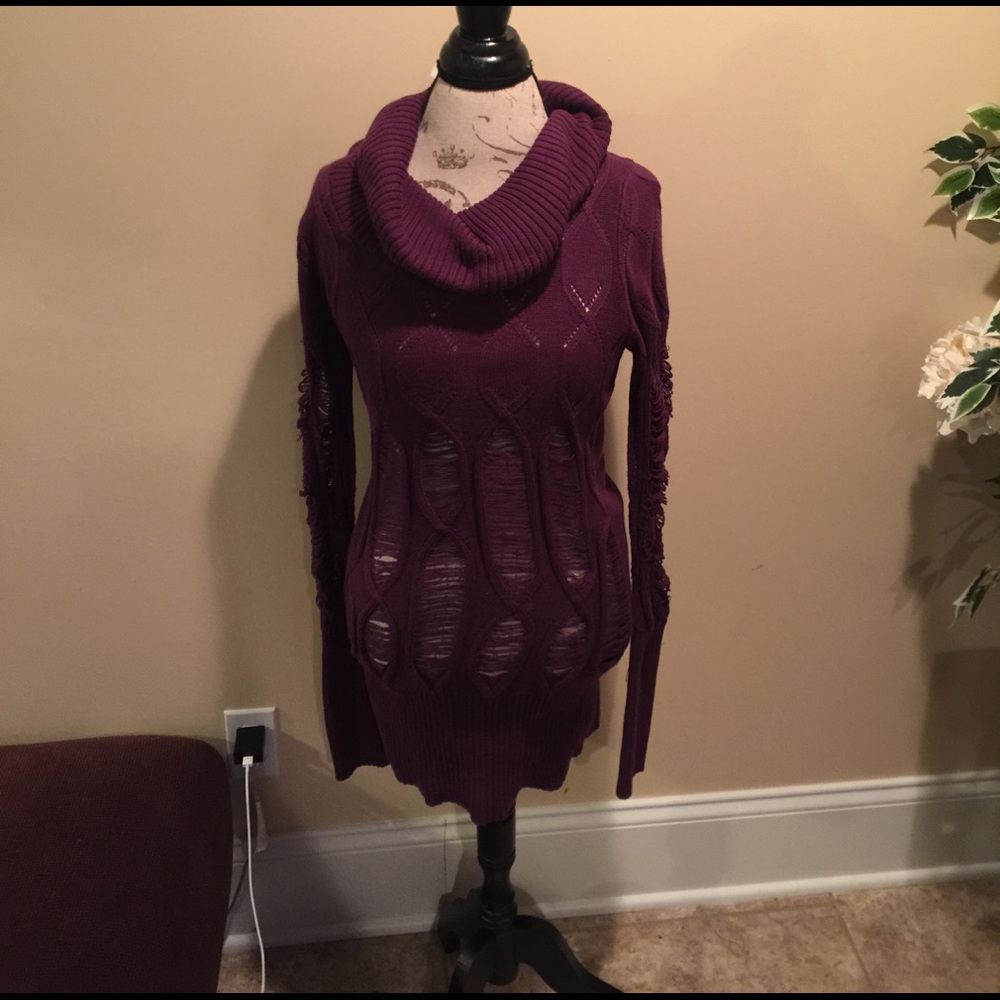 Cutout sweater. Never worn. Tags attached