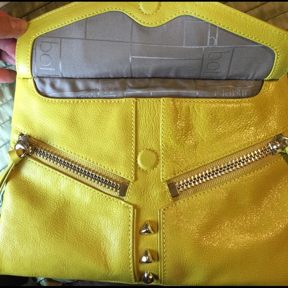 Purse - Picture 4 of 4