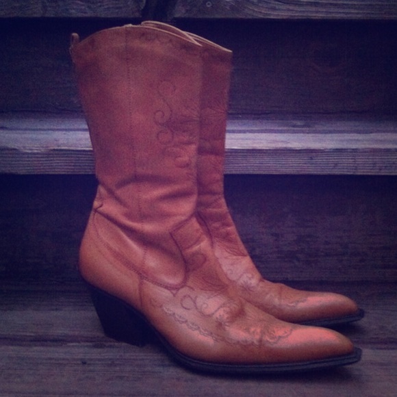 Western Bootie - Picture 1 of 6