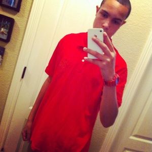 Meet your Posher, Omar
