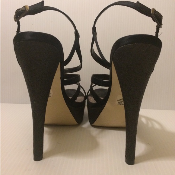 NINE WEST Shoes with a touch of sparkle! - Picture 5 of 8