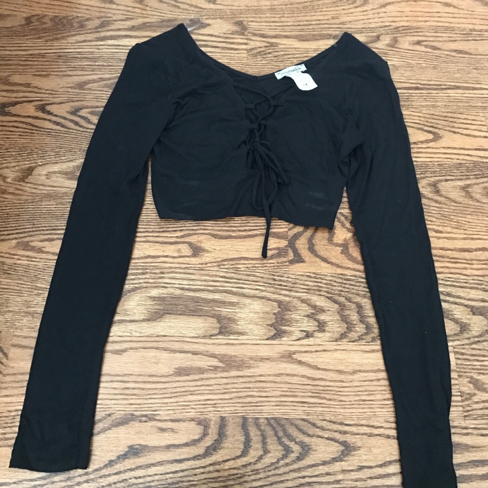 black lace up crop top