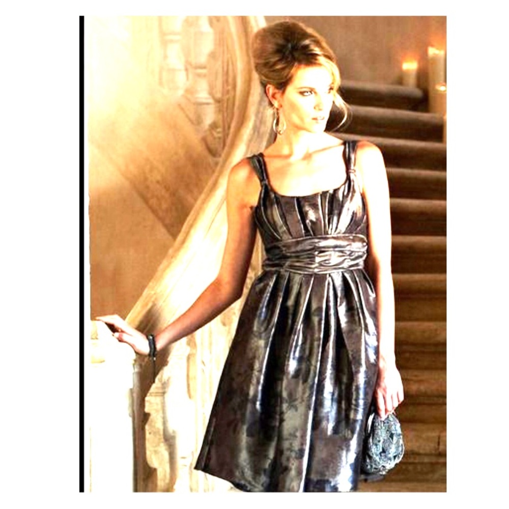 Beautiful cocktail/party dress