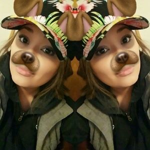 Meet your Posher, Kaycie