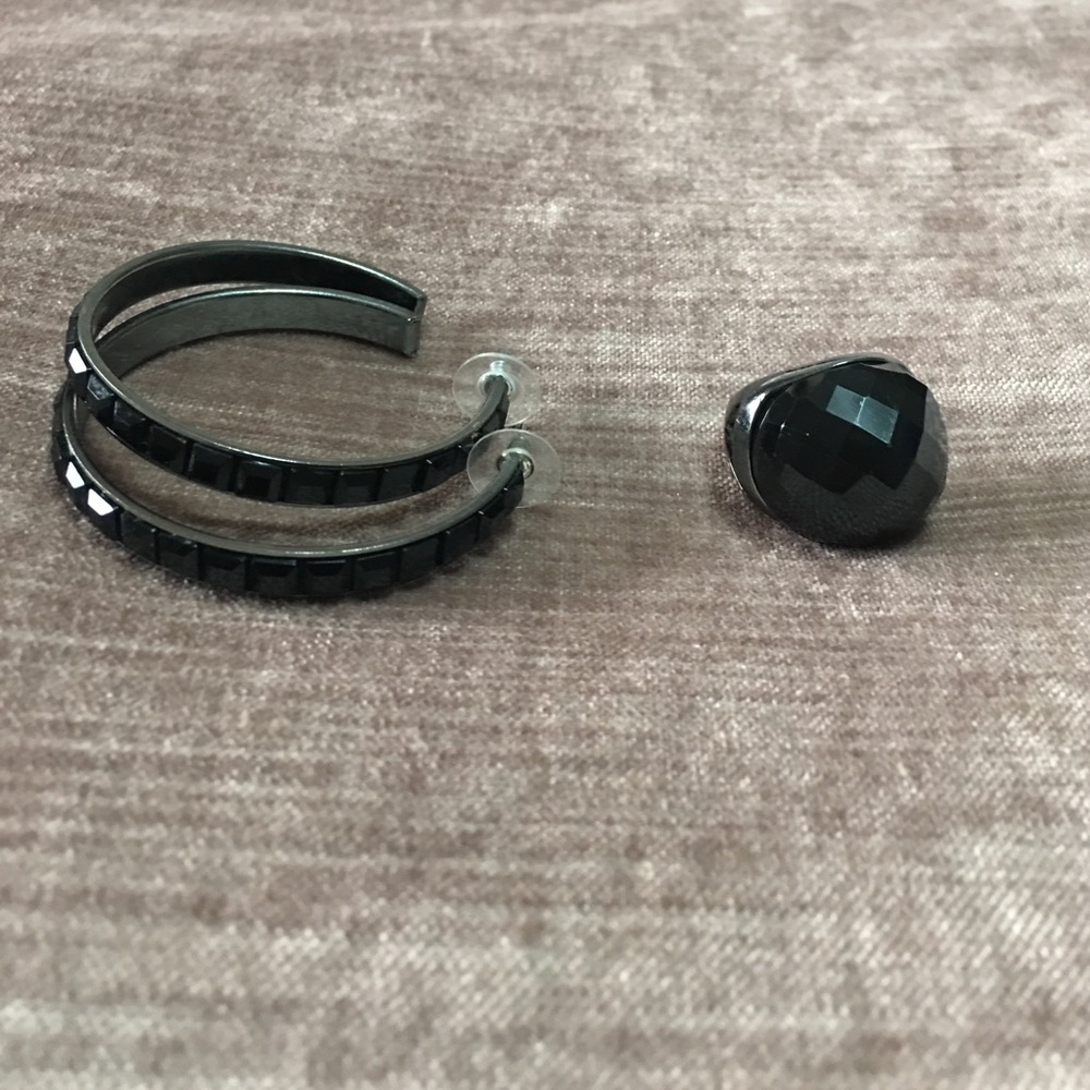 Macy's Brand - Bracelet and ring Combo Set!