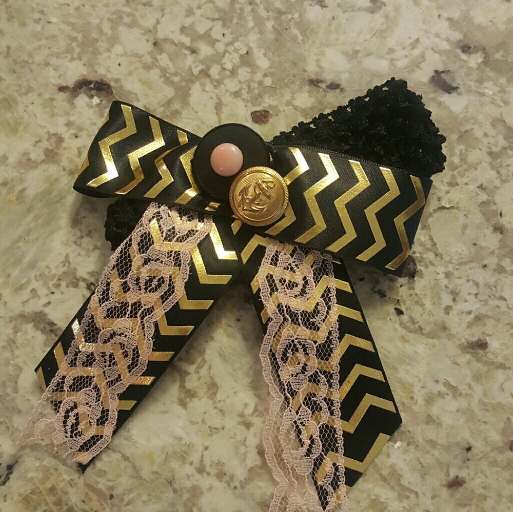 Hair bow