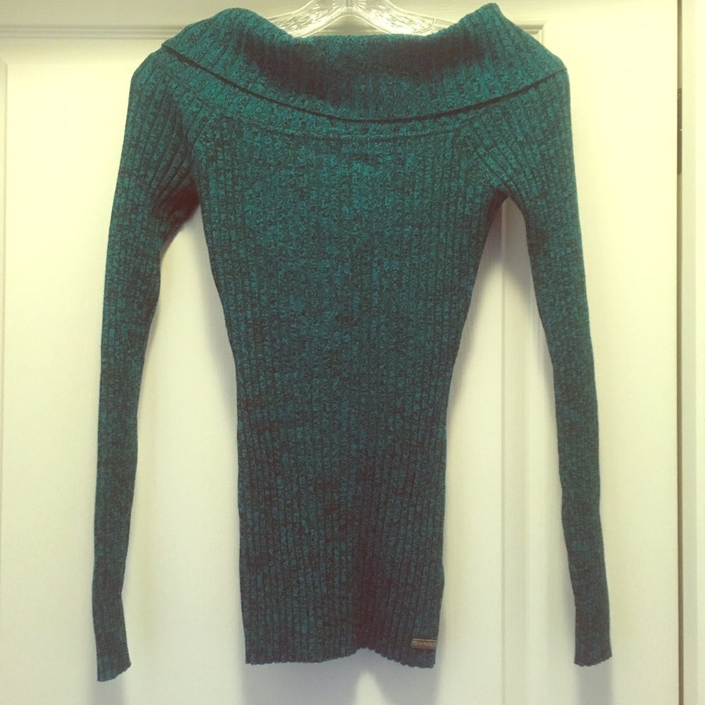 Small Guess knit teal green turtleneck sweater