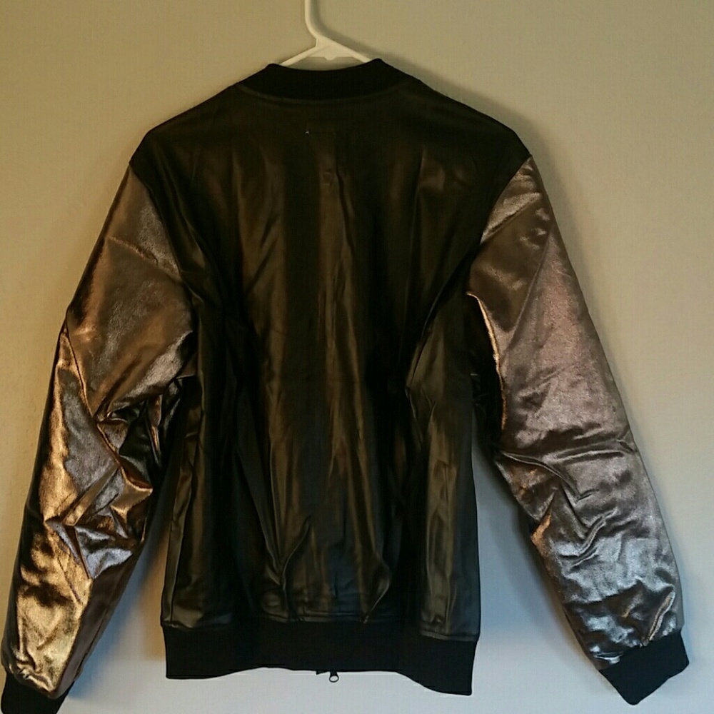 Day Jacket - Picture 4 of 4