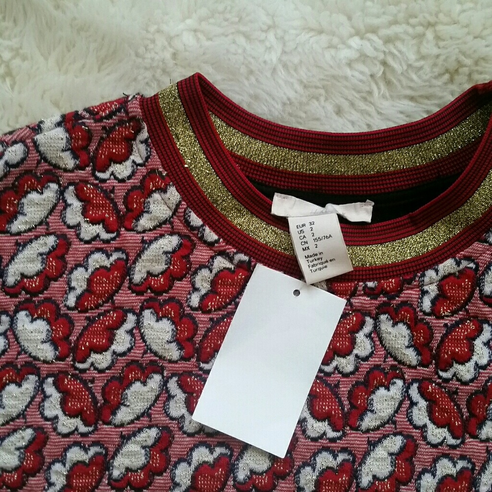 Patterned Sweater - Picture 3 of 3