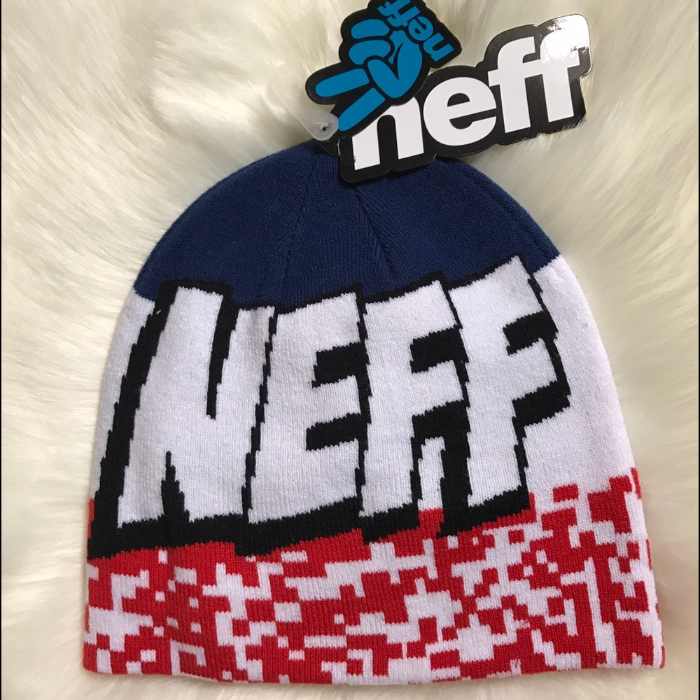 NWT 🌟NEFF Cartoon Beanie🌟