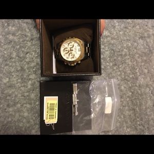 🔆- Michael Kors chronograph watch