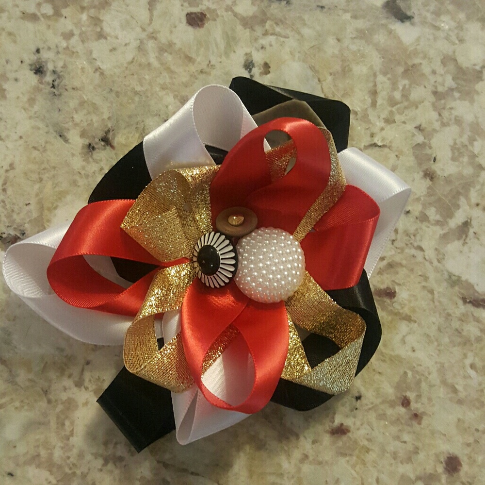Hair bow