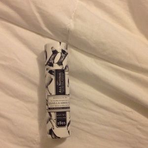 Beekman 1801 Lip Balm, Vanilla Absolute