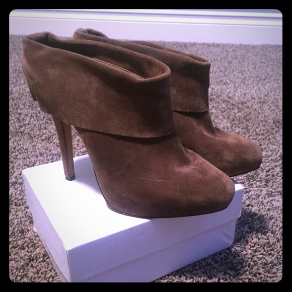 Max Studio Suede Slippers - Picture 1 of 4