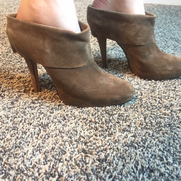 Max Studio Suede Slippers - Picture 4 of 4