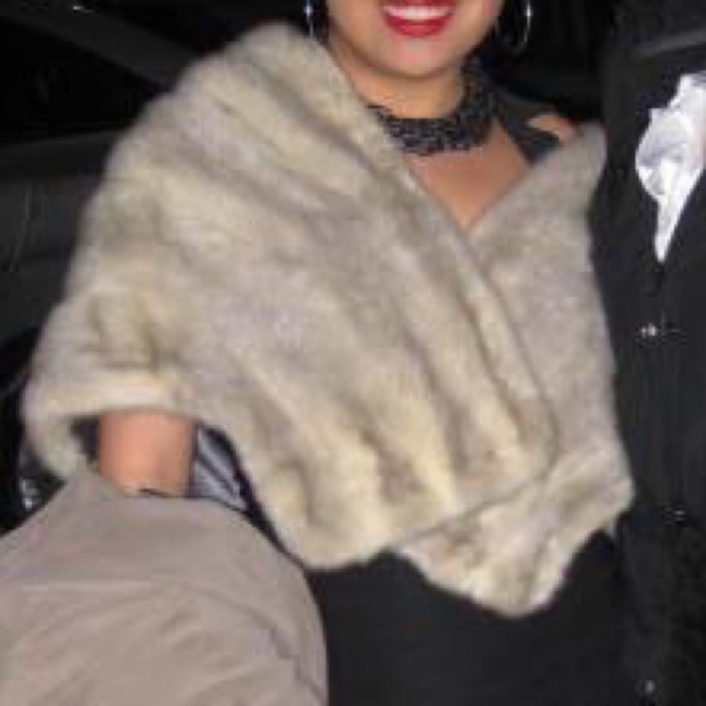 Genuine Fur Stole/Shawl