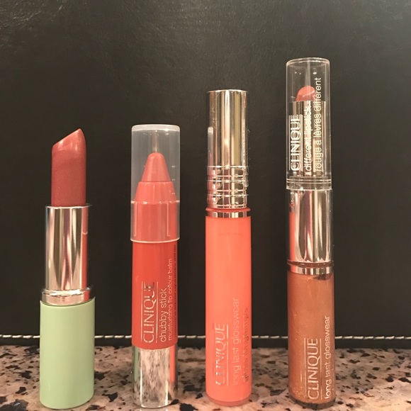 Clinique Other - Clinique Lip Bundle