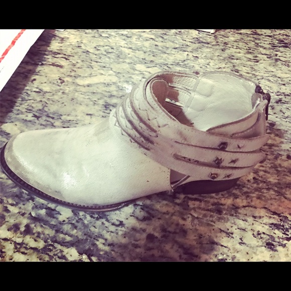 Freebird booties - Picture 5 of 6