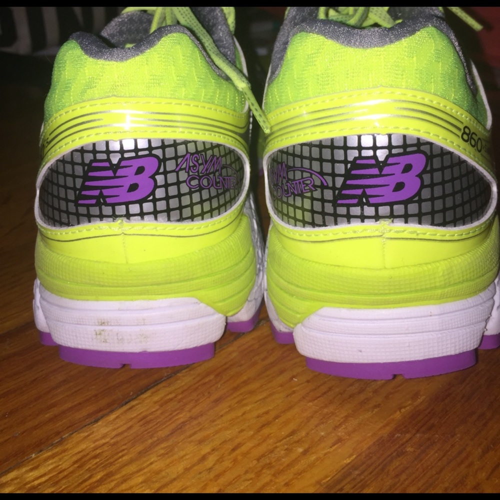 Sold - Picture 3 of 6