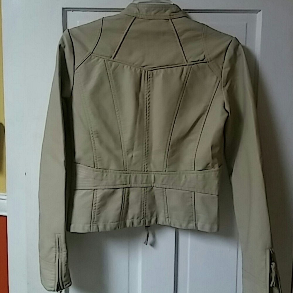 Max Studio Jacket - Picture 4 of 4