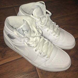 Air Jordan Mid Top White size 12