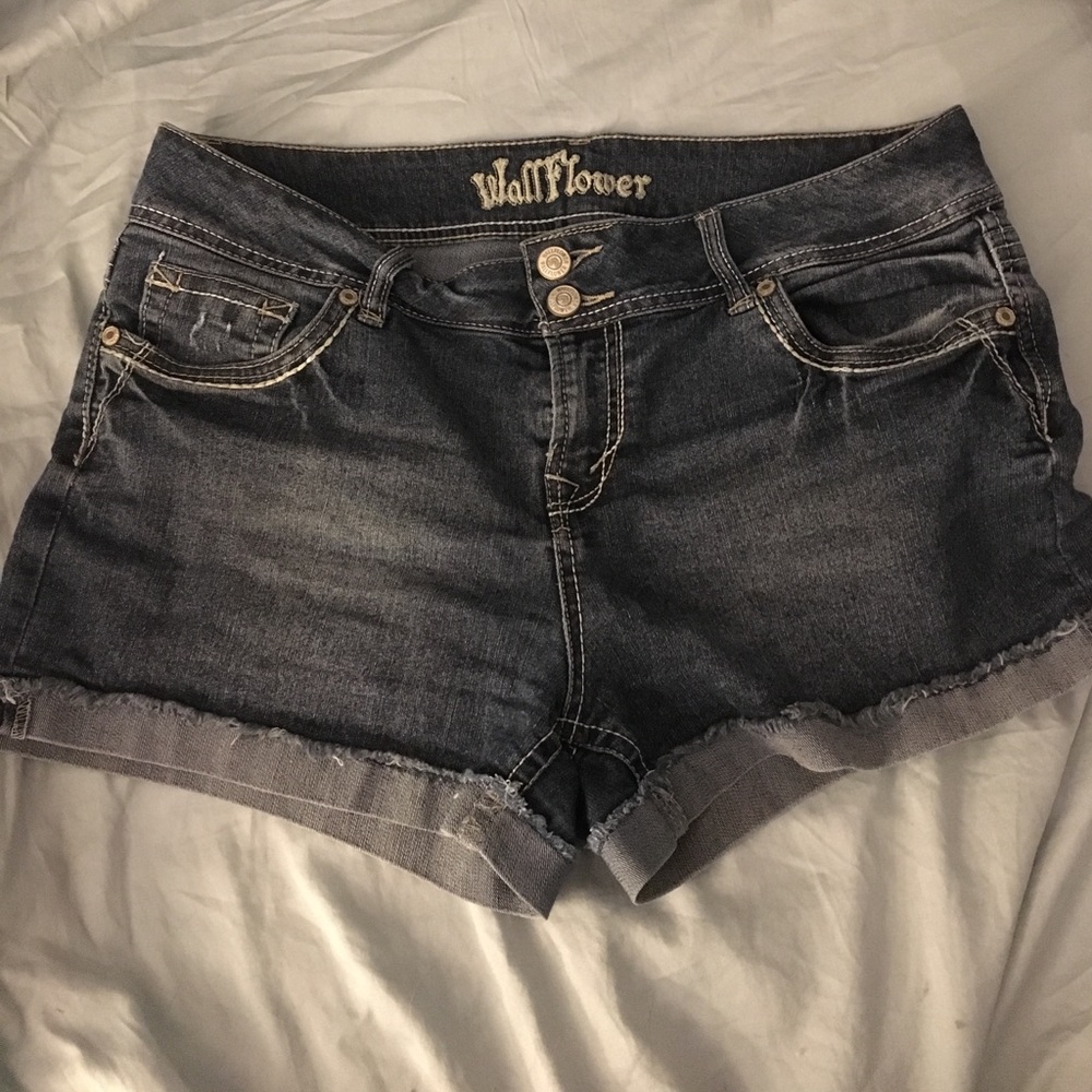 Wallflower Jean Shorts