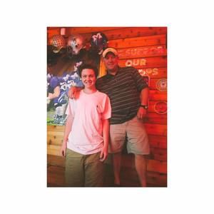 Meet your Posher, Chris