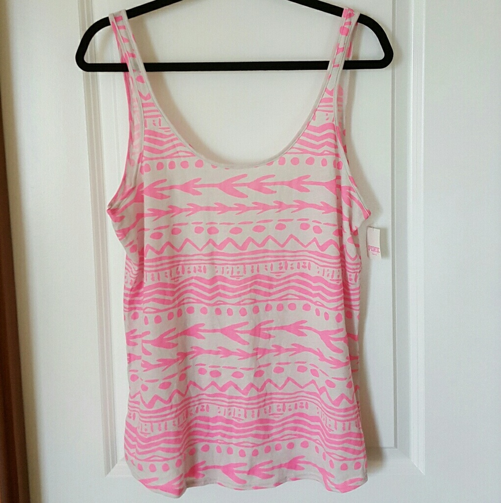 NWT VS Pink tribal deep back tank
