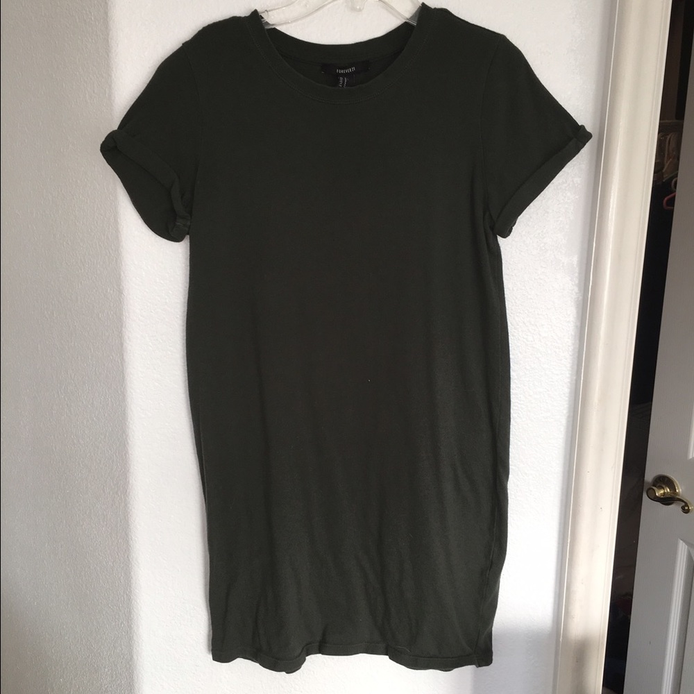 Dark green t-shirt dress