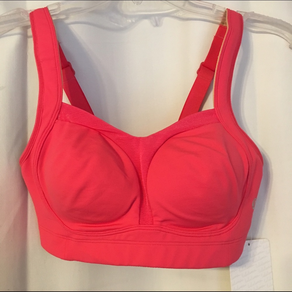 Lululemon Ta Ta Tamer Sports Bra
