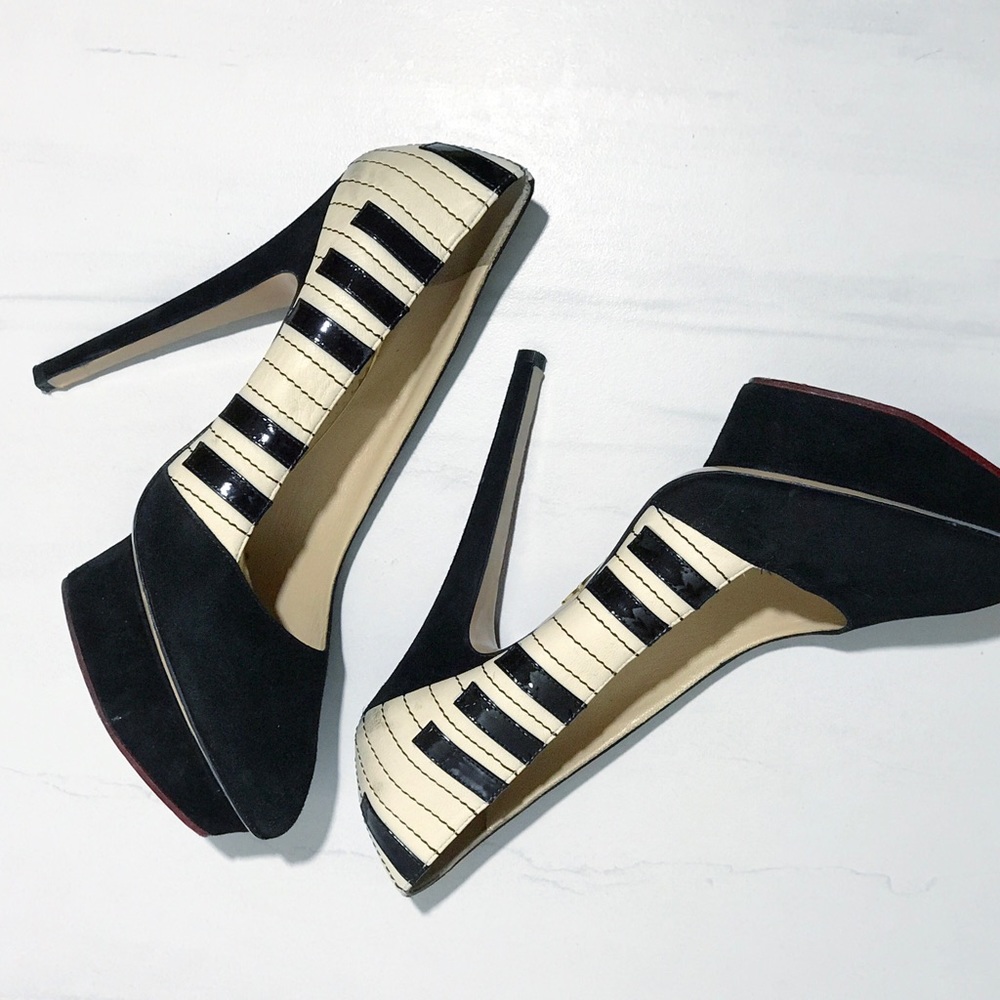 RARE Charlotte Olympia Piano Heels 🎹
