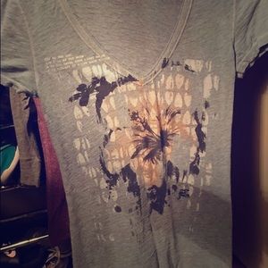 American Eagle graphic tee