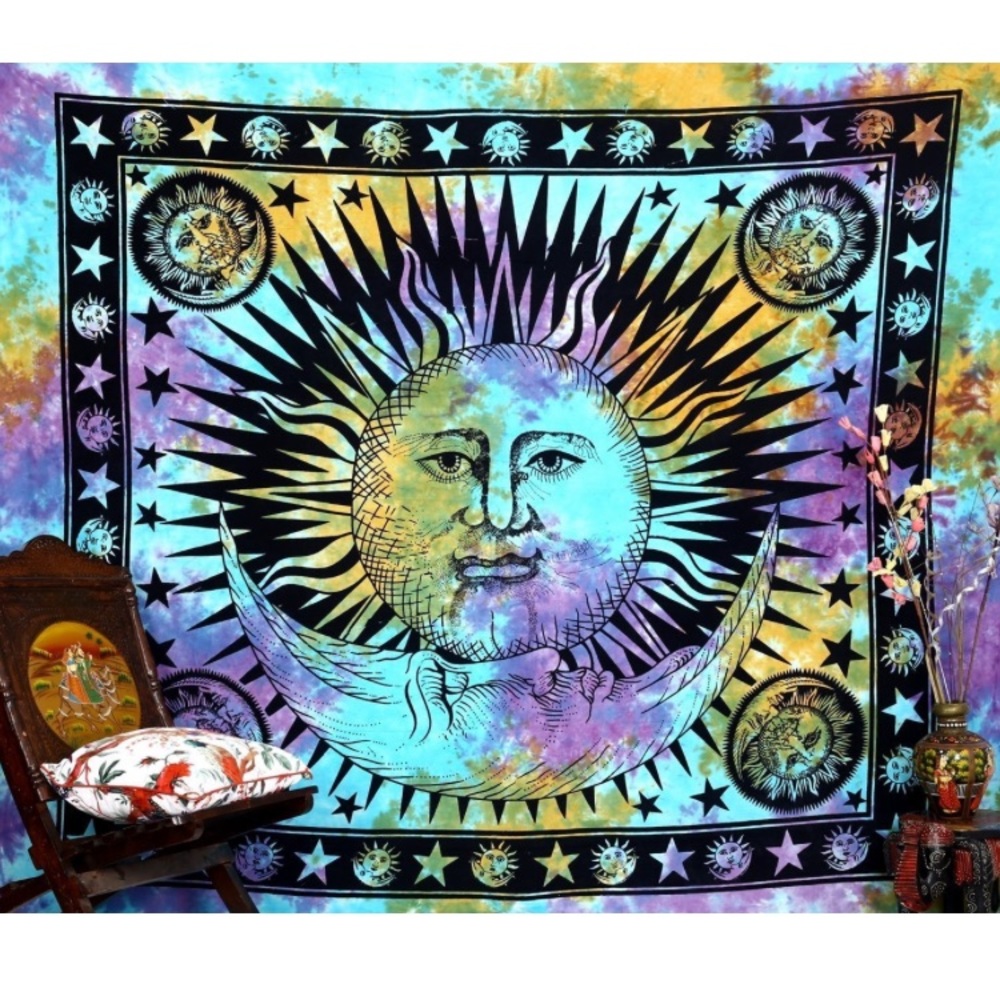 XL TIE DYE TAPESTRY