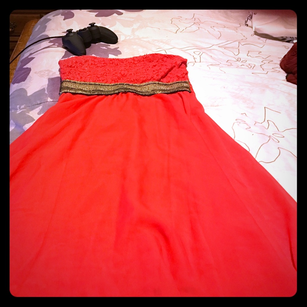 Strapless dress