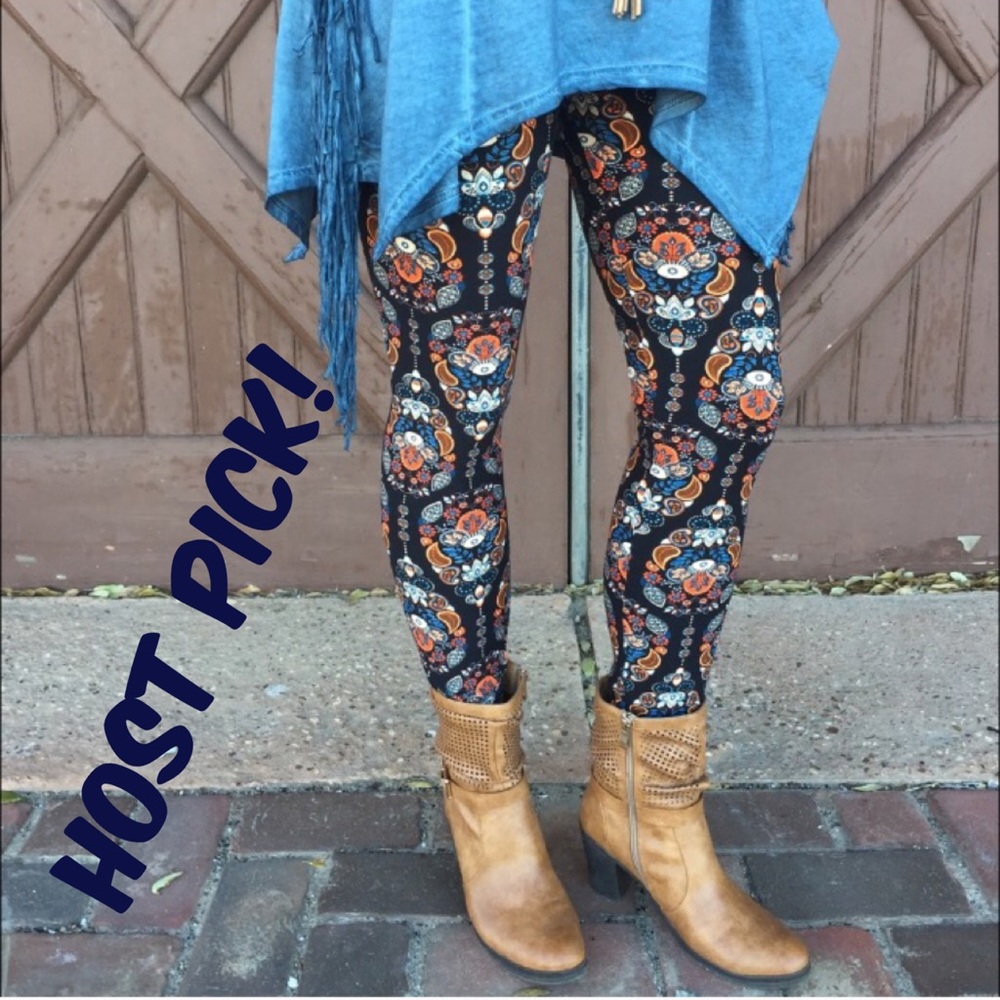 Fall Stylish Paisley Leggings!!